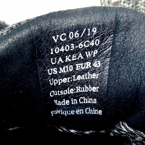 OluKai Men's Gray and Brown Boots - Picture 12 of 12